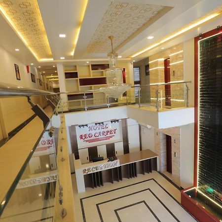 Hotel Sahib'S Red Carpet - Family & Corporate Hotel Chain Agra  Eksteriør billede