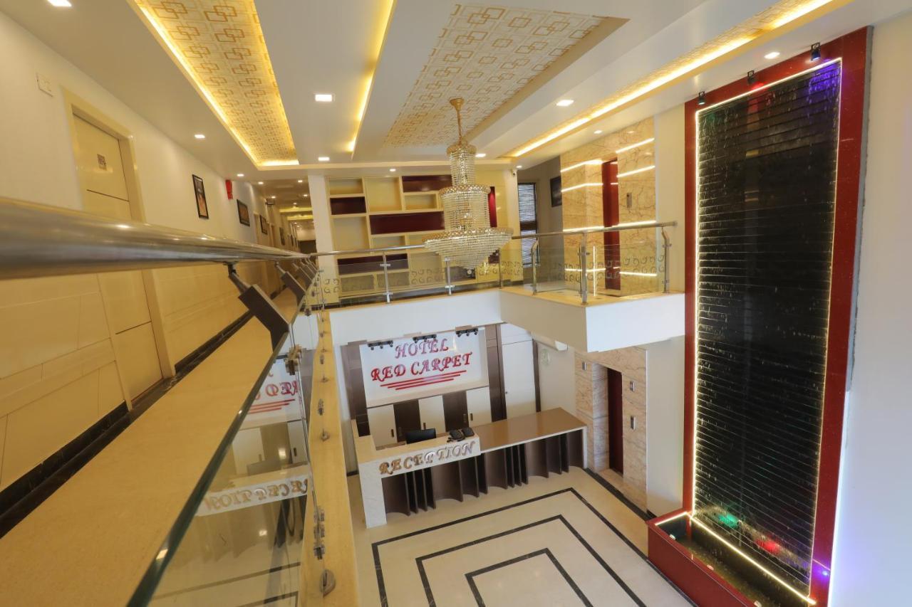Hotel Sahib'S Red Carpet - Family & Corporate Hotel Chain Agra  Eksteriør billede